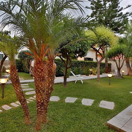 Re Sole La Dependance - Casa Vacanza M E R C U R I O Авола Экстерьер фото